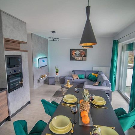 Apartament W Cieplicach Deluxe Jelenia Góra Esterno foto