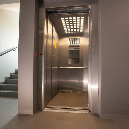 Apartament W Cieplicach Deluxe Jelenia Góra Esterno foto