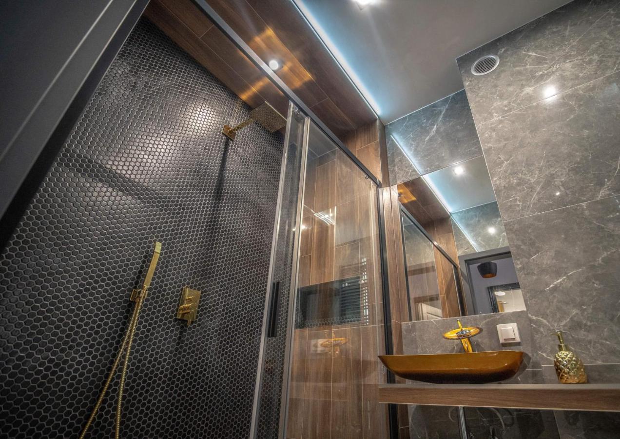 Apartament W Cieplicach Deluxe Jelenia Góra Esterno foto