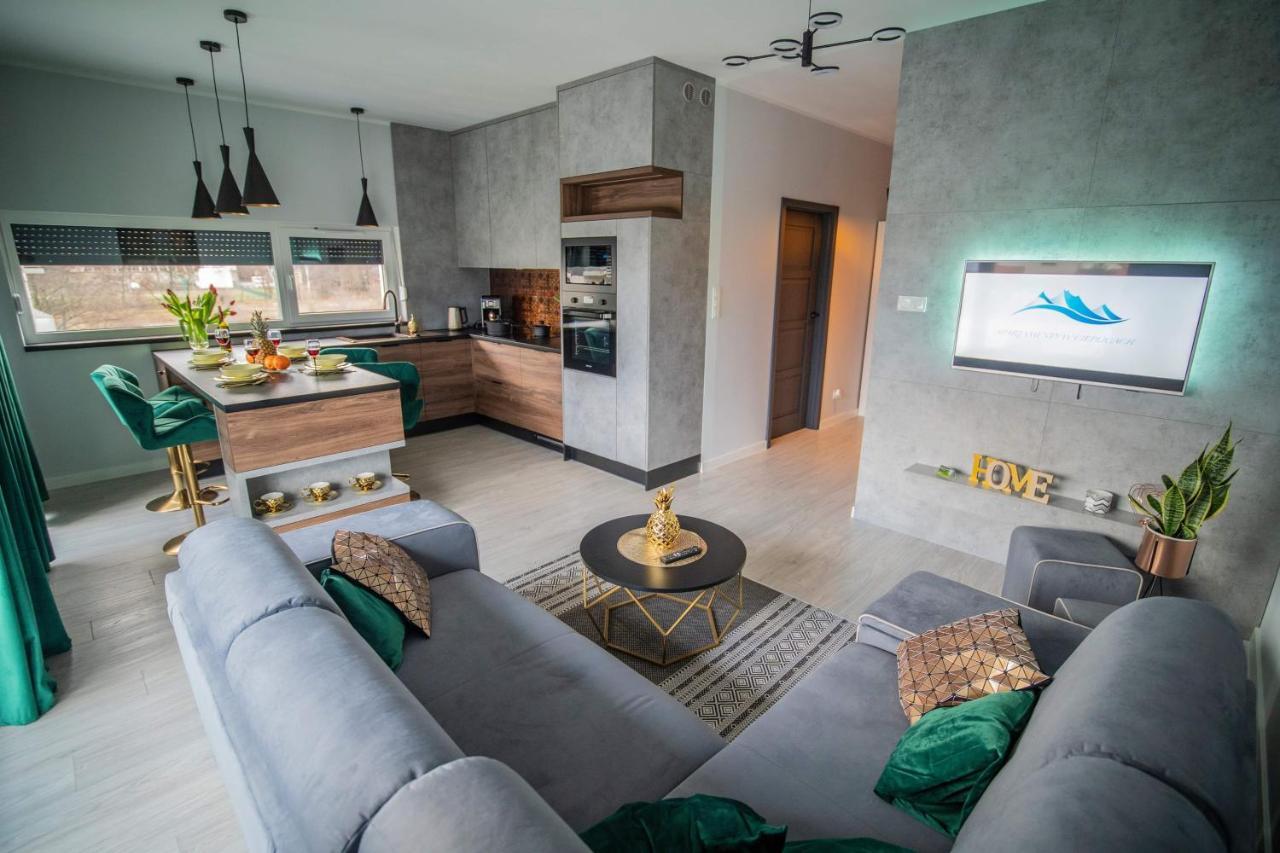 Apartament W Cieplicach Deluxe Jelenia Góra Esterno foto