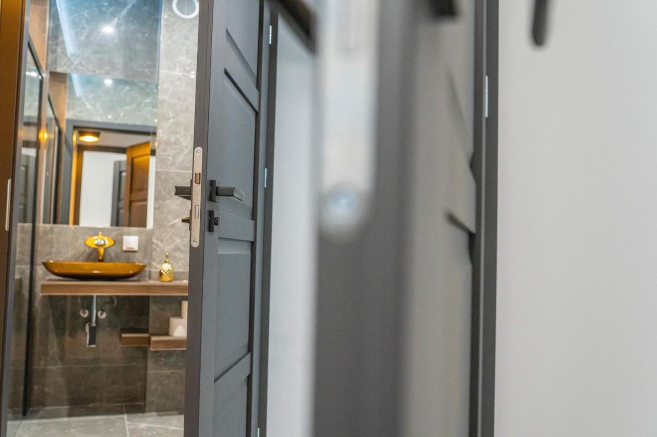Apartament W Cieplicach Deluxe Jelenia Góra Esterno foto