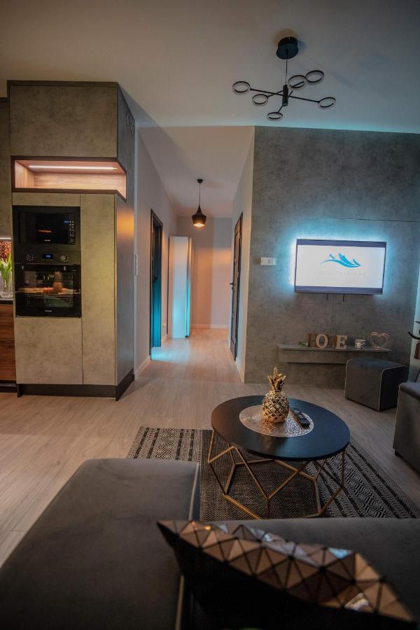 Apartament W Cieplicach Deluxe Jelenia Góra Esterno foto