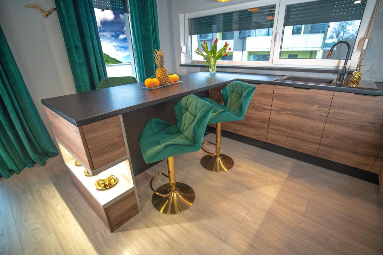 Apartament W Cieplicach Deluxe Jelenia Góra Esterno foto