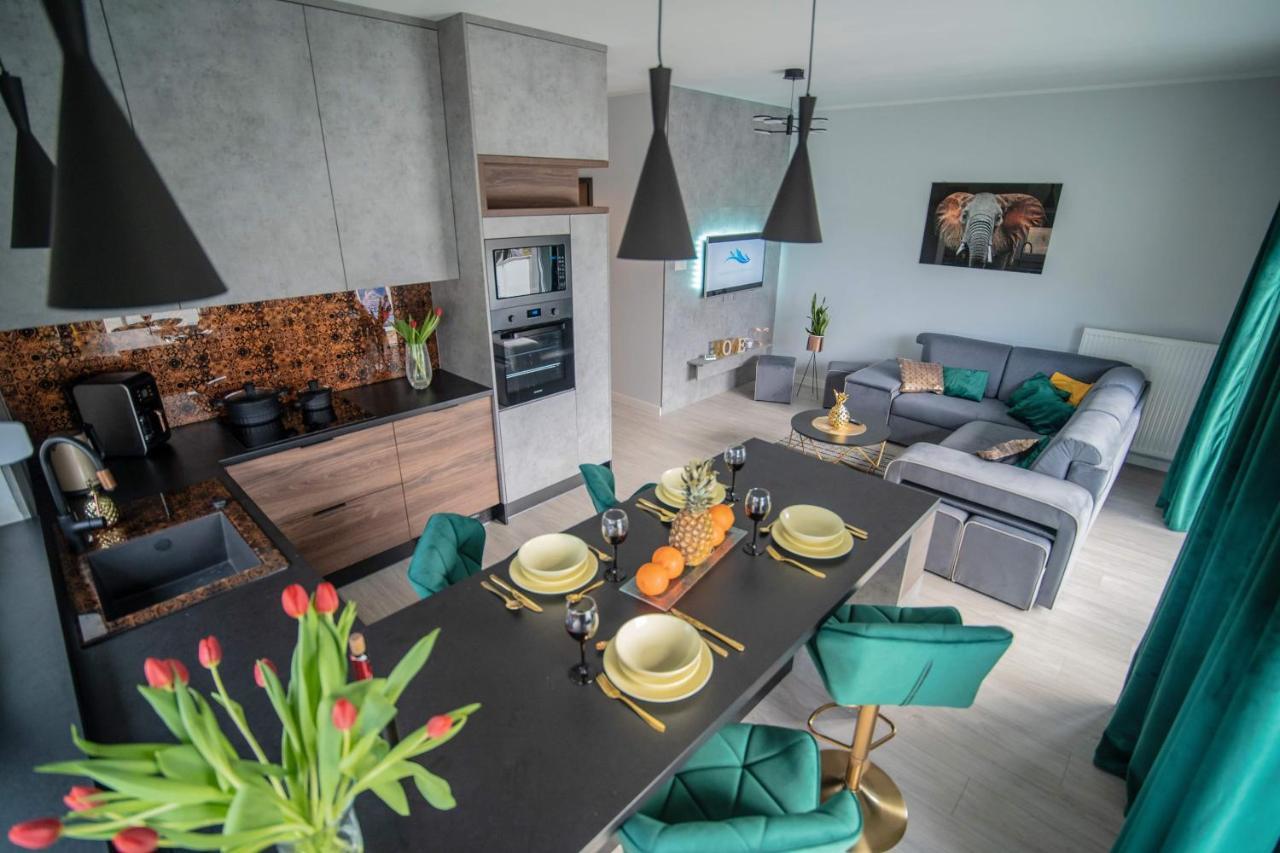 Apartament W Cieplicach Deluxe Jelenia Góra Esterno foto