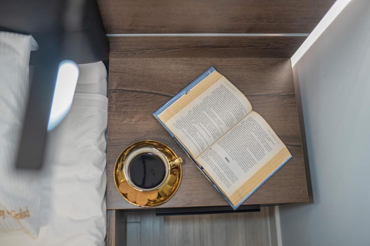 Apartament W Cieplicach Deluxe Jelenia Góra Esterno foto