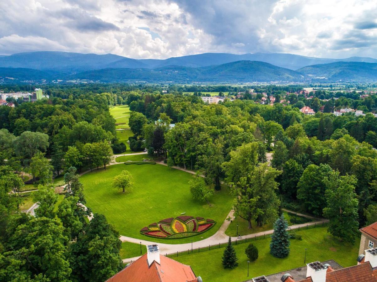 Apartament W Cieplicach Deluxe Jelenia Góra Esterno foto
